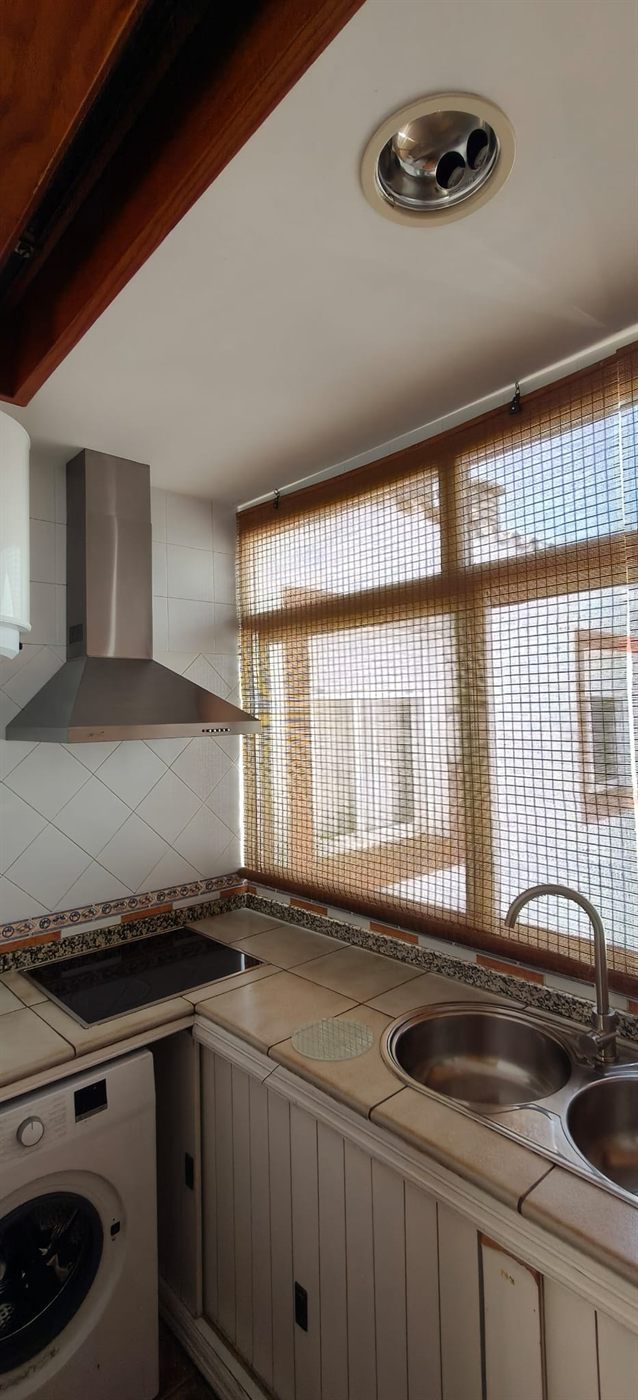 Cocina equipada del apartamento independiente en Fregenal de la Sierra