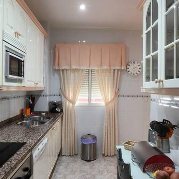 Ver la cocina equipada